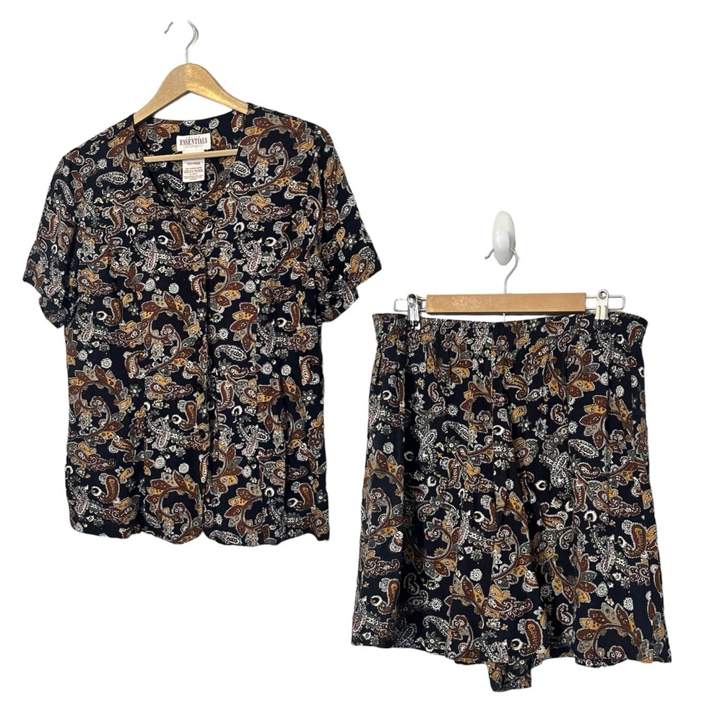 Worthington Essentials Vintage 2 Piece Shorts & Button Down T-Shirt Paisley Set